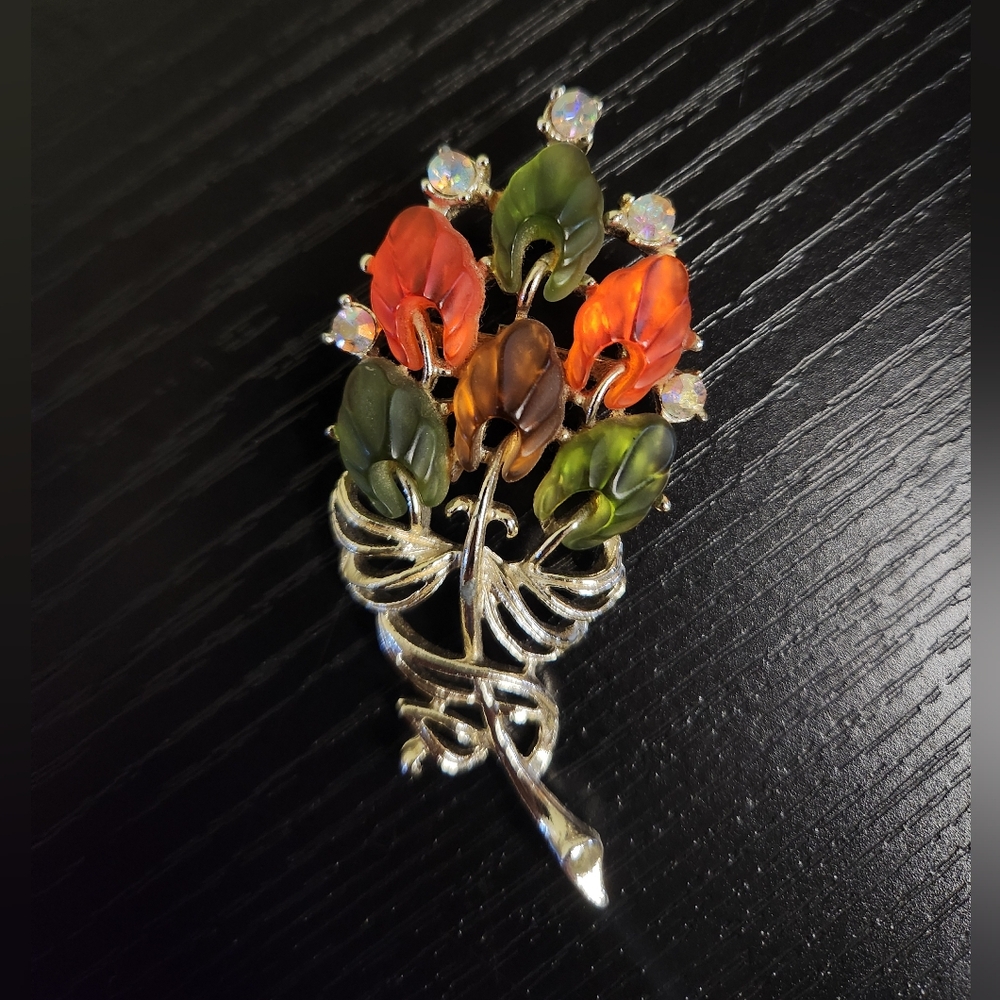 1960s Vintage Frosted Lucite Autumn Leaf Floral Spray Brooch